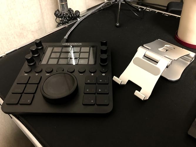 Amazon | Loupedeck Creative Tool(CT) - 写真､ビデオ､音楽､デザイン